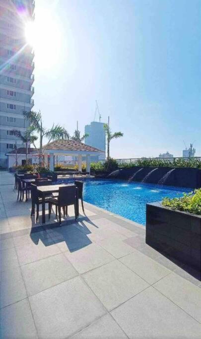 Chen'S Cozy 2Bedroom @ Coast Residences Manila Exterior photo